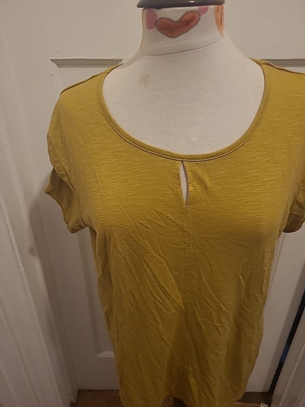 Ladies Viz.A.Viz Size Medium Light Khaki Short Sleeved Tshirt
