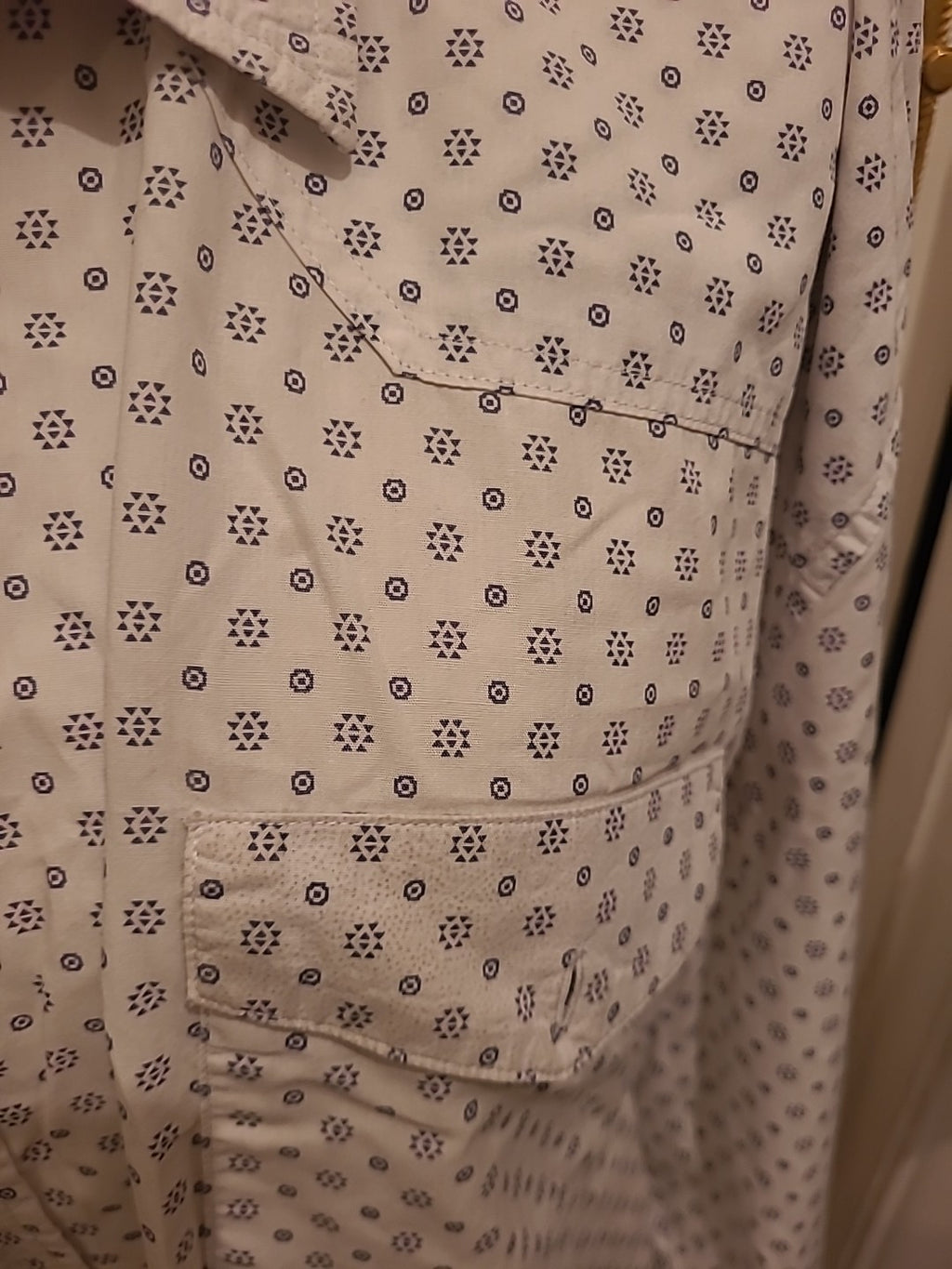 Mens Atlas For Men Size 3XL White And Navy Patterned Long Sleeved Shirt