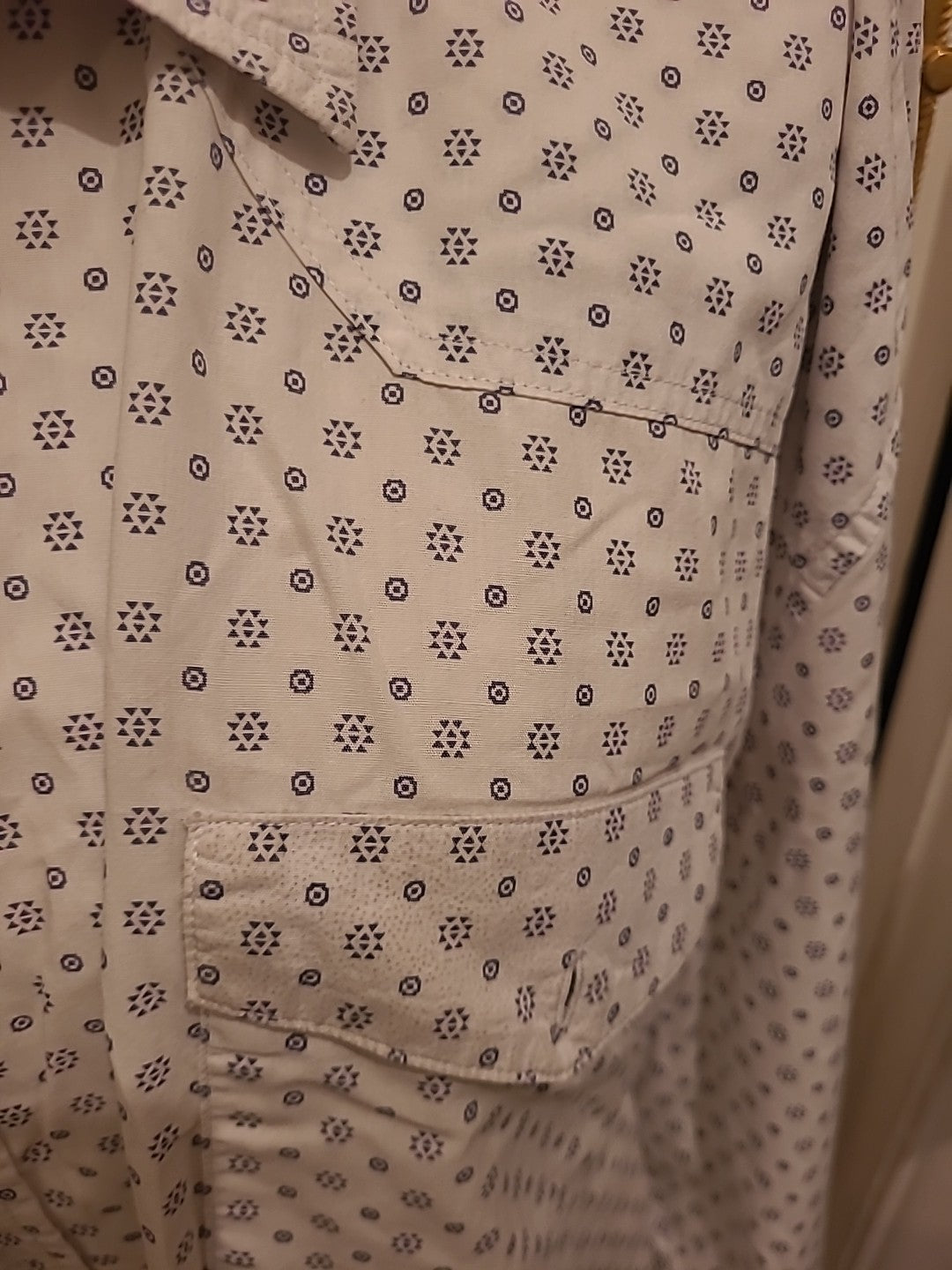 Mens Atlas For Men Size 3XL White And Navy Patterned Long Sleeved Shirt