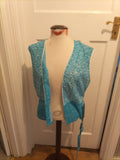 Ladies Size XL Vintage Blue White Sleeveless Blouse