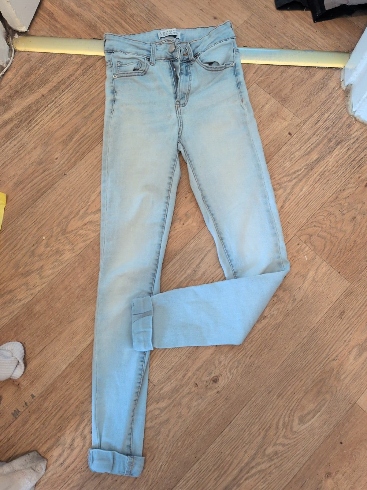 Denim&Co 8 Washed Out Pale Skinny Jeans
