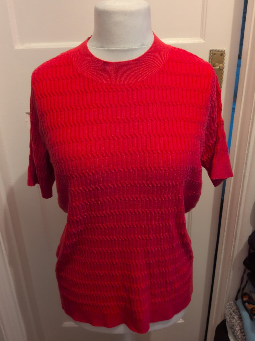 Ladies Tu Size 18 Bright Prink Textured Short Sleeved Jumper