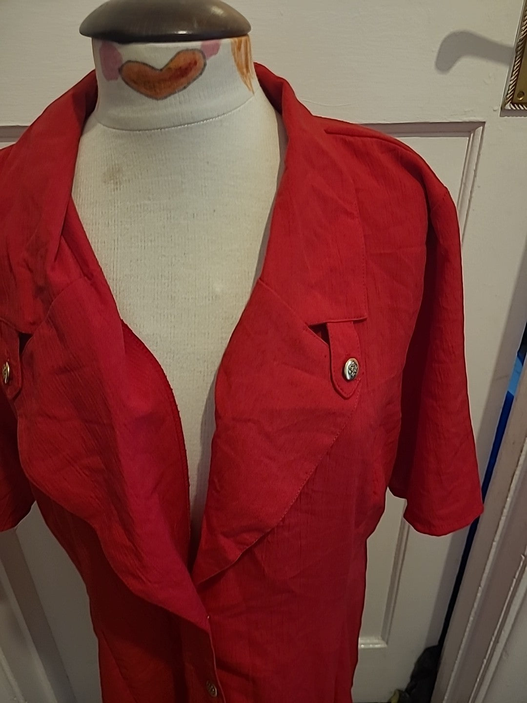 Ladies Essence Size 20 Red Short Sleeved Buttoned Blouse