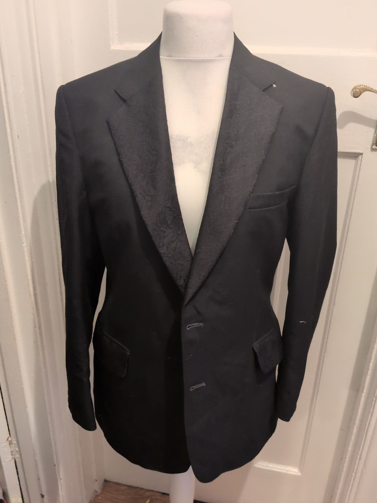 Quest 36" Black Patterned Suit Jacket