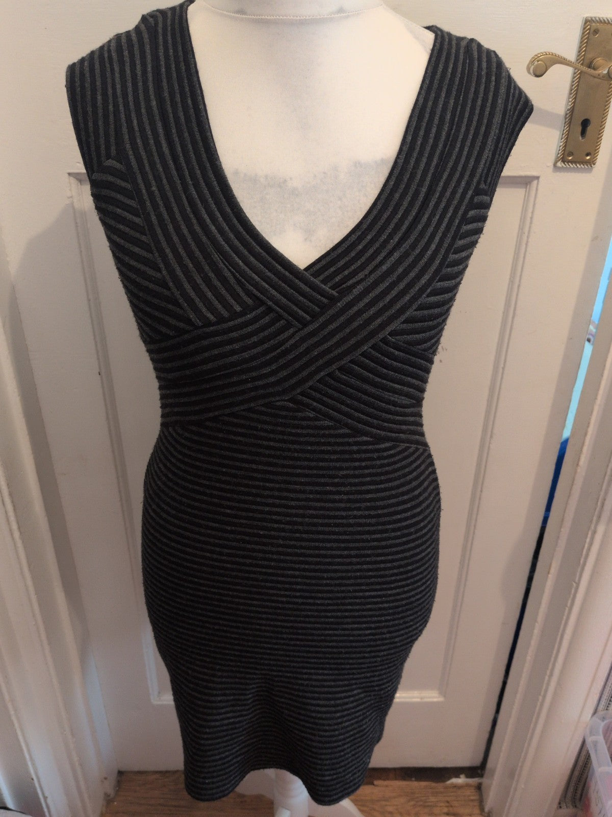 Wallis 10 Petite Grey And Black Stripe V Neck Dress