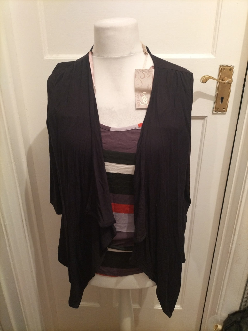 Brand New Ladies Soon Size 12 Black Striped Long Sleeve Blouse