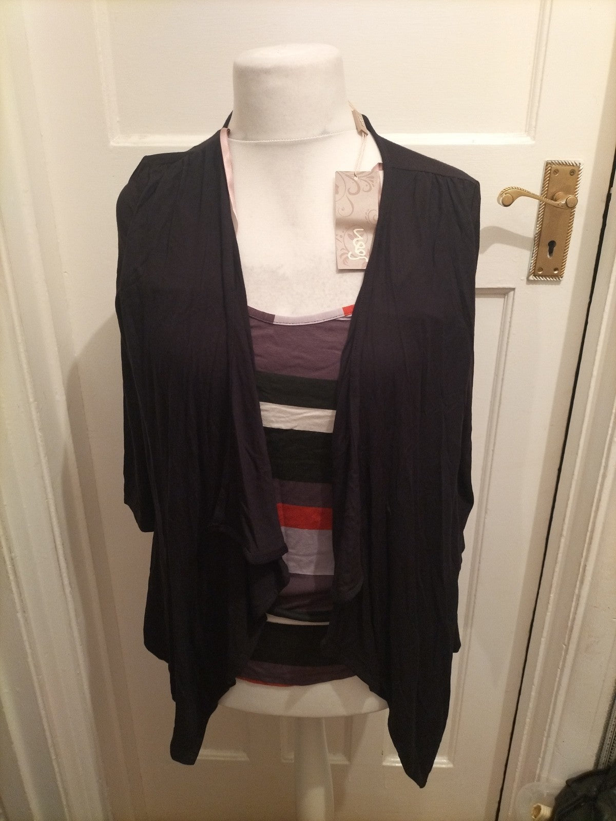 Brand New Ladies Soon Size 12 Black Striped Long Sleeve Blouse