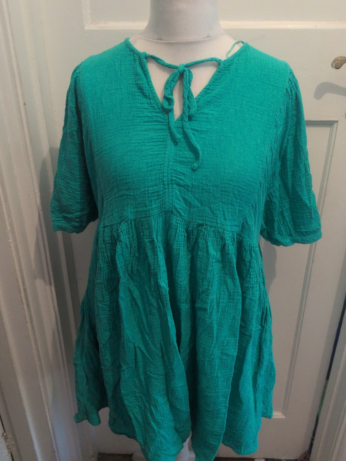 Peacocks 14 Mint Green Short Sleeve Dress