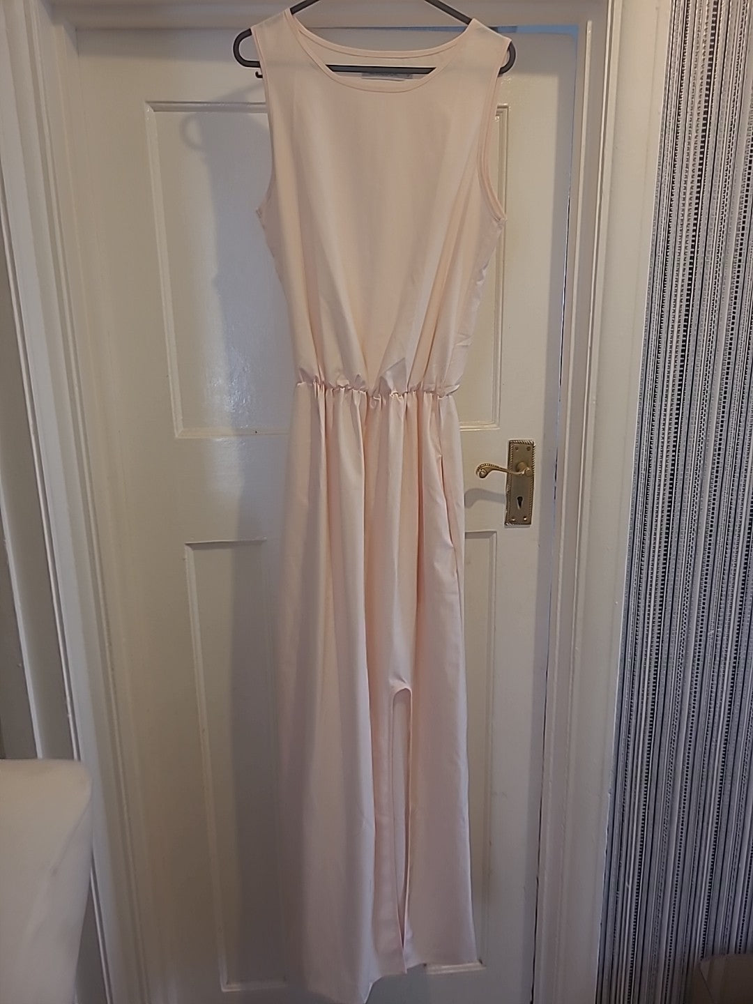 Ladies Misslook Size Small Pale Pink Sleeveless Long Length Evening Dress