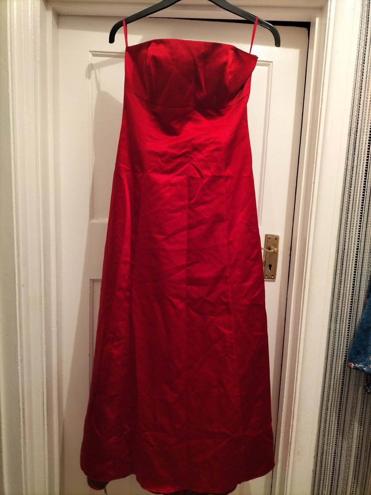 Ladies Debut Size 12 Red Sleeveless Strapless Boned Long Length Dress