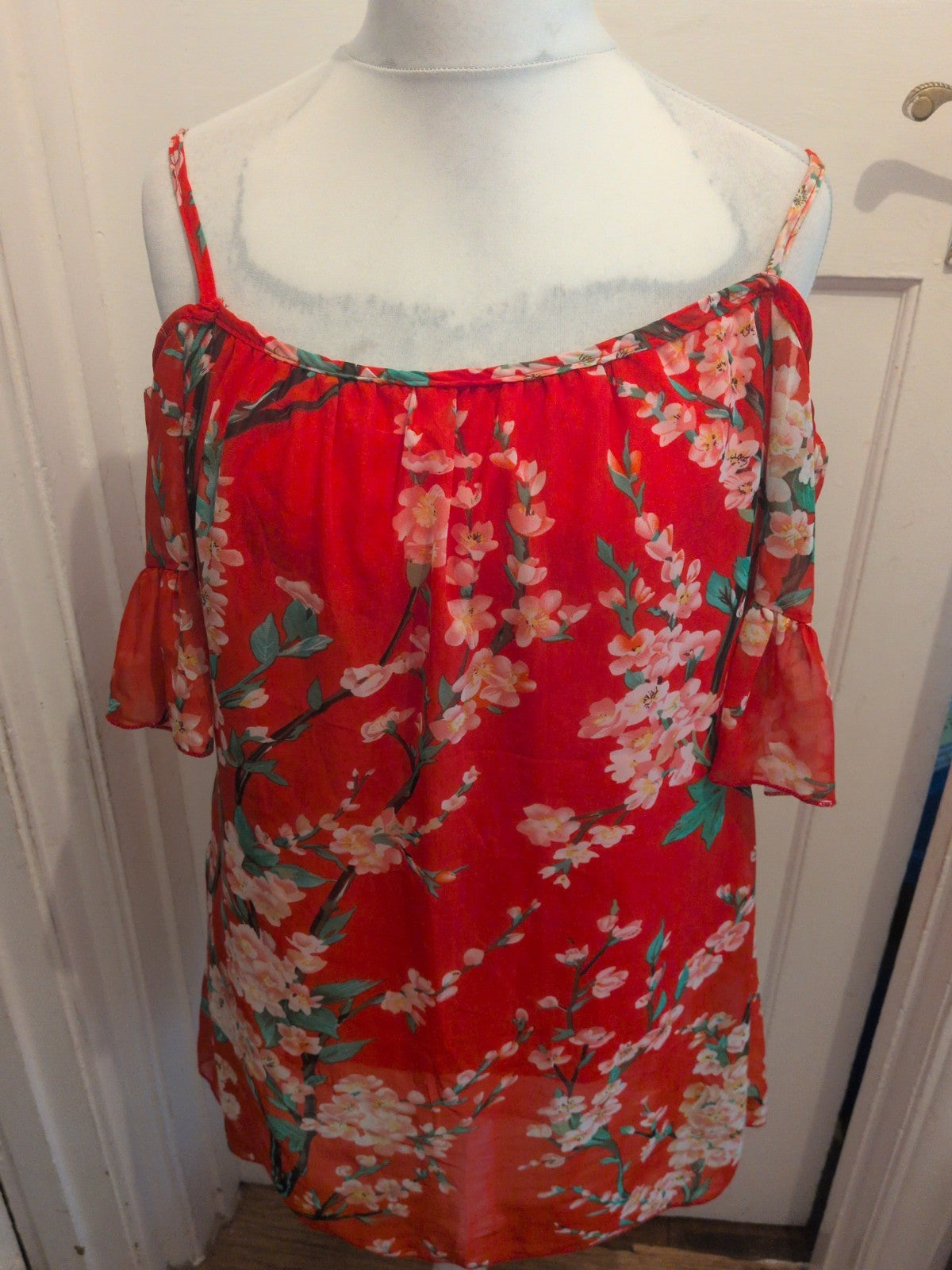 Ladies Yiliya Size 2XL Red Lined Floral Short Sleeve Blouse