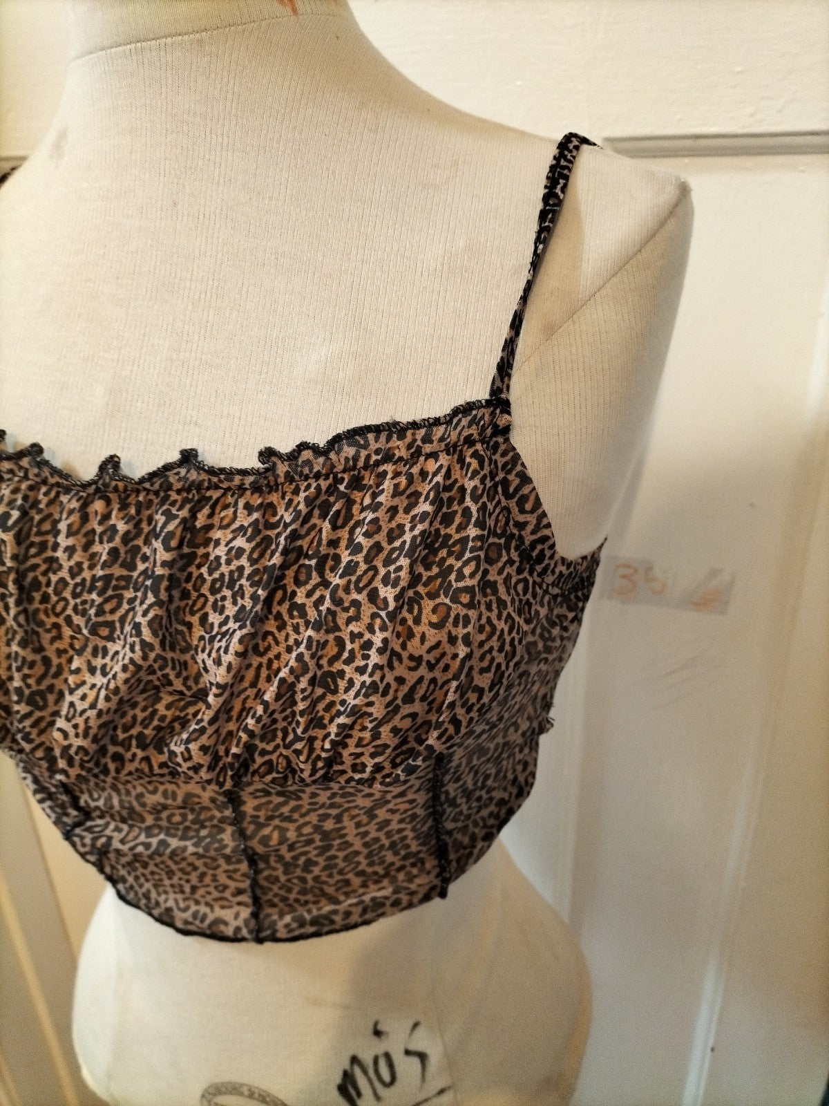 Ladies Size XS Leopard Print Sleeveless Pyjama Top