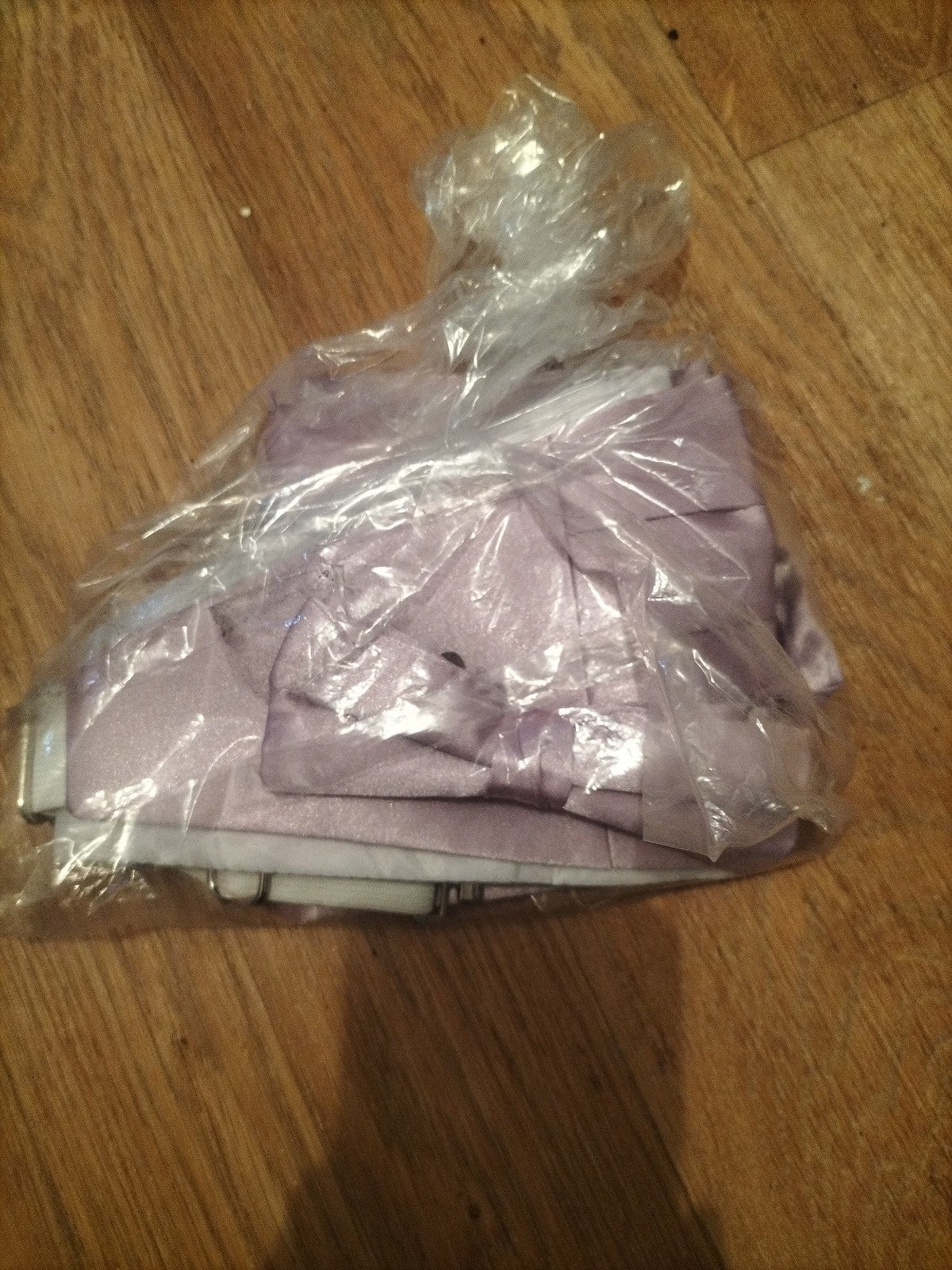 Brand New Mens Vintage Bow Tie/Hanky Lilac Purple Set