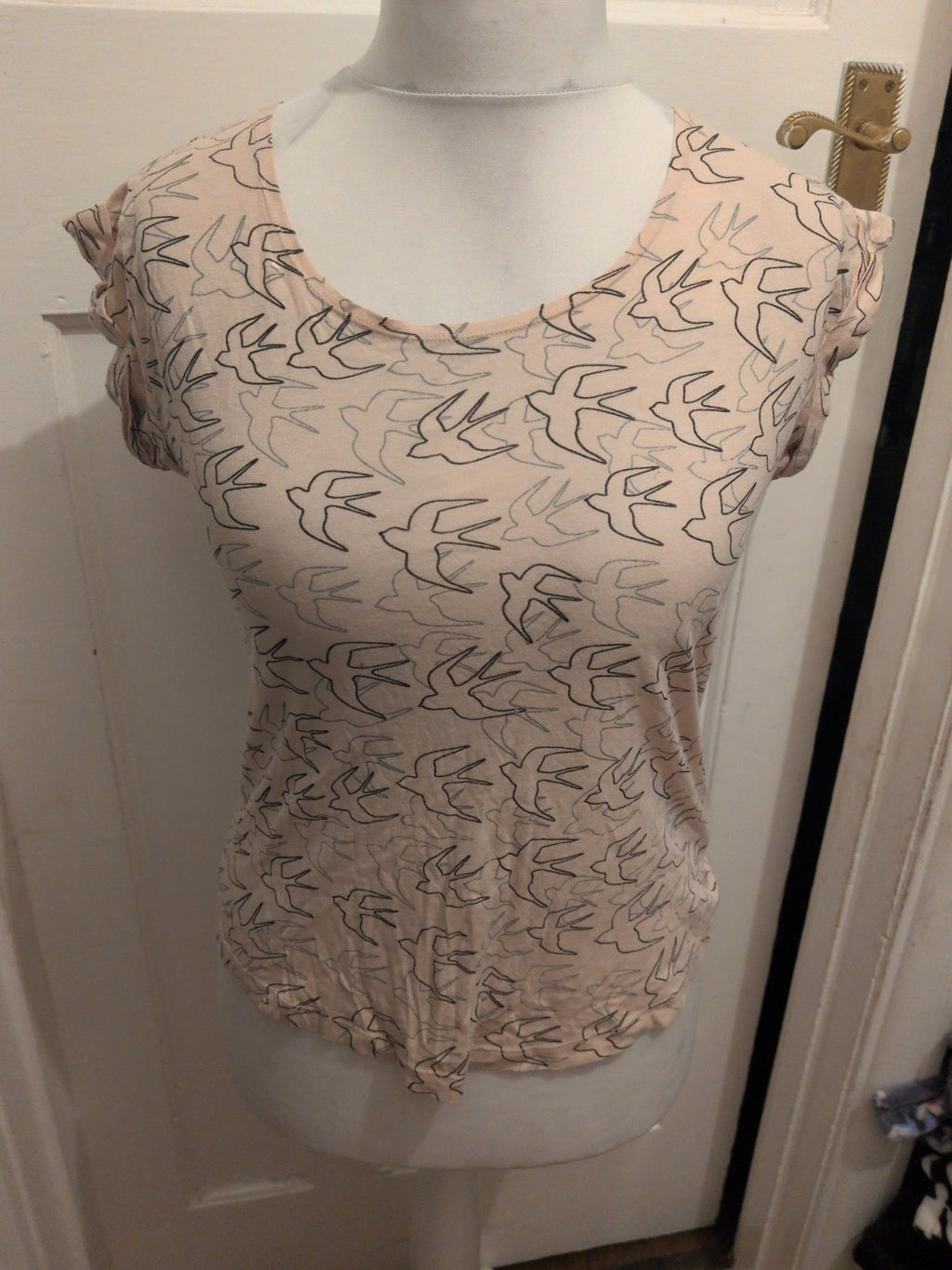 New Look 8 Beige And Black Bird Pattern Short Sleeve T-shirt