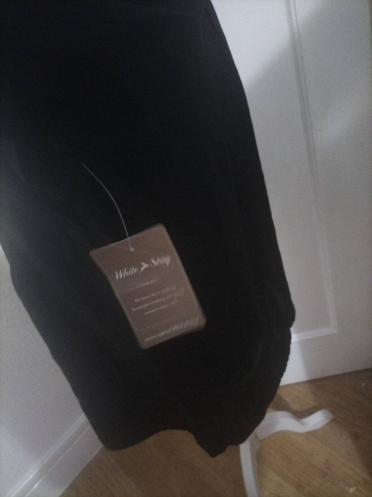 Ladies White Stag Size Small Black Pleated Shirt