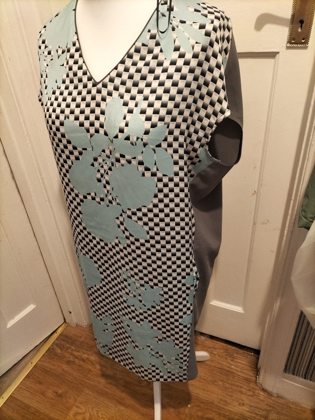 Ladies Damsel In A Dress Size 12 Khaki And Turquoise Short Sleeved Dress