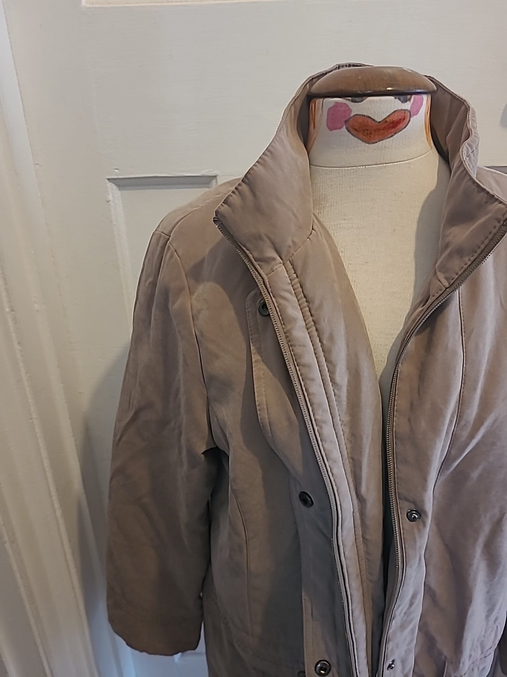 Ladies BM Collection Coat Size Med Khaki