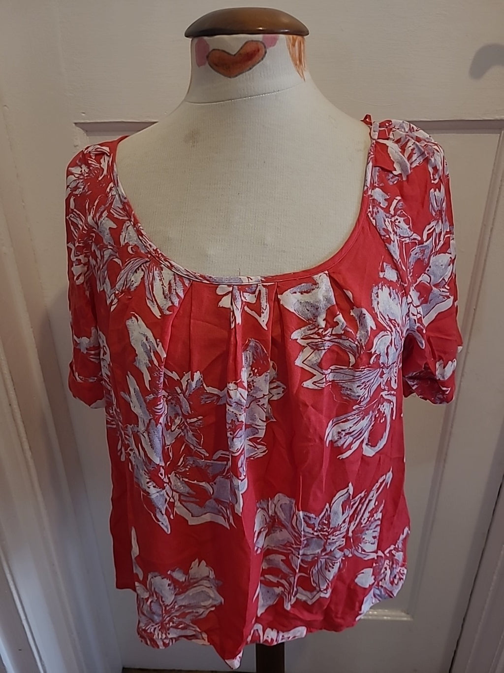 Ladies Papaya Size 12 Pink Floral Short Sleeve Blouse