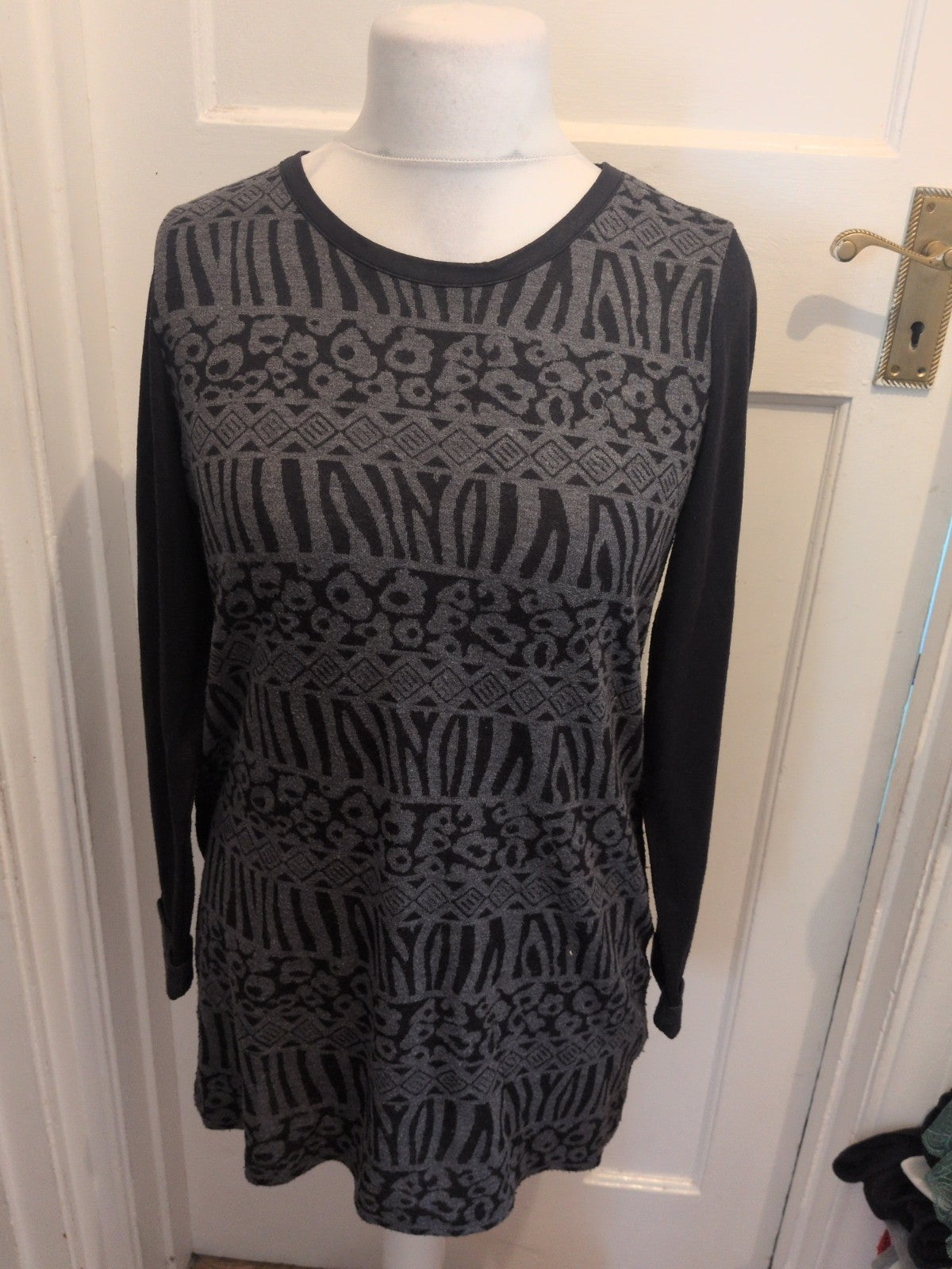 Marks And Spencer 14 Grey And Black Long Sleeve Longline Top/Dress