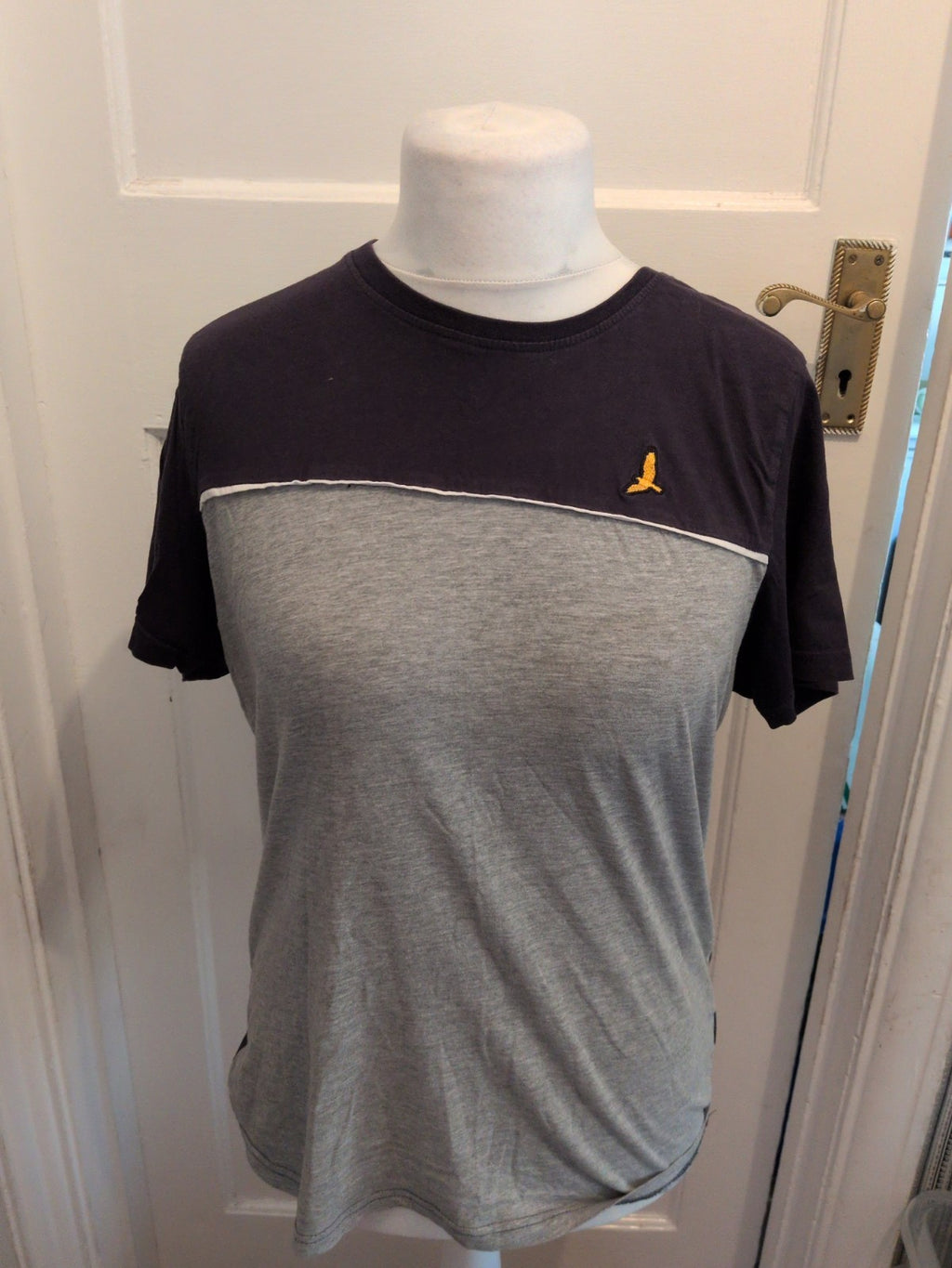 Brave Soul Large Navy And Grey Short Sleeve T-shirt