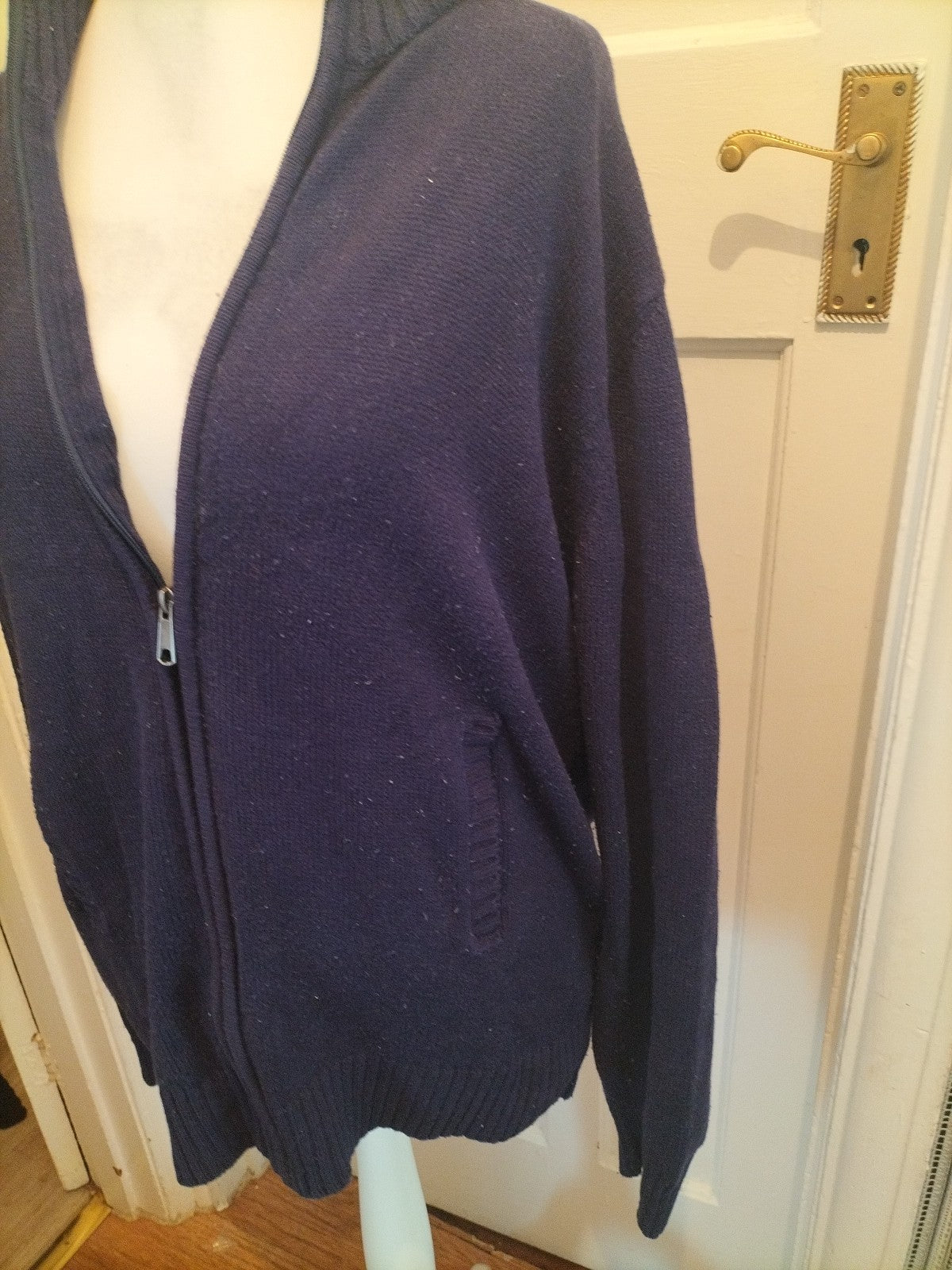 Mens Avenue Size XL Navy Ribbed Long Sleeved Full Zip Cardigan (Bobbling)