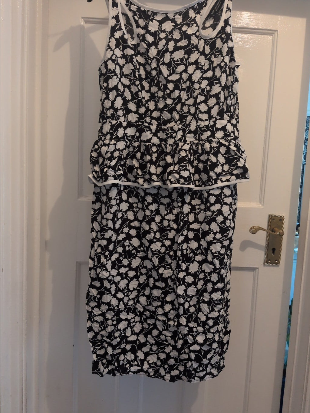 Brand New Dorothy Perkins 12 Black And White Sleeveless Dress