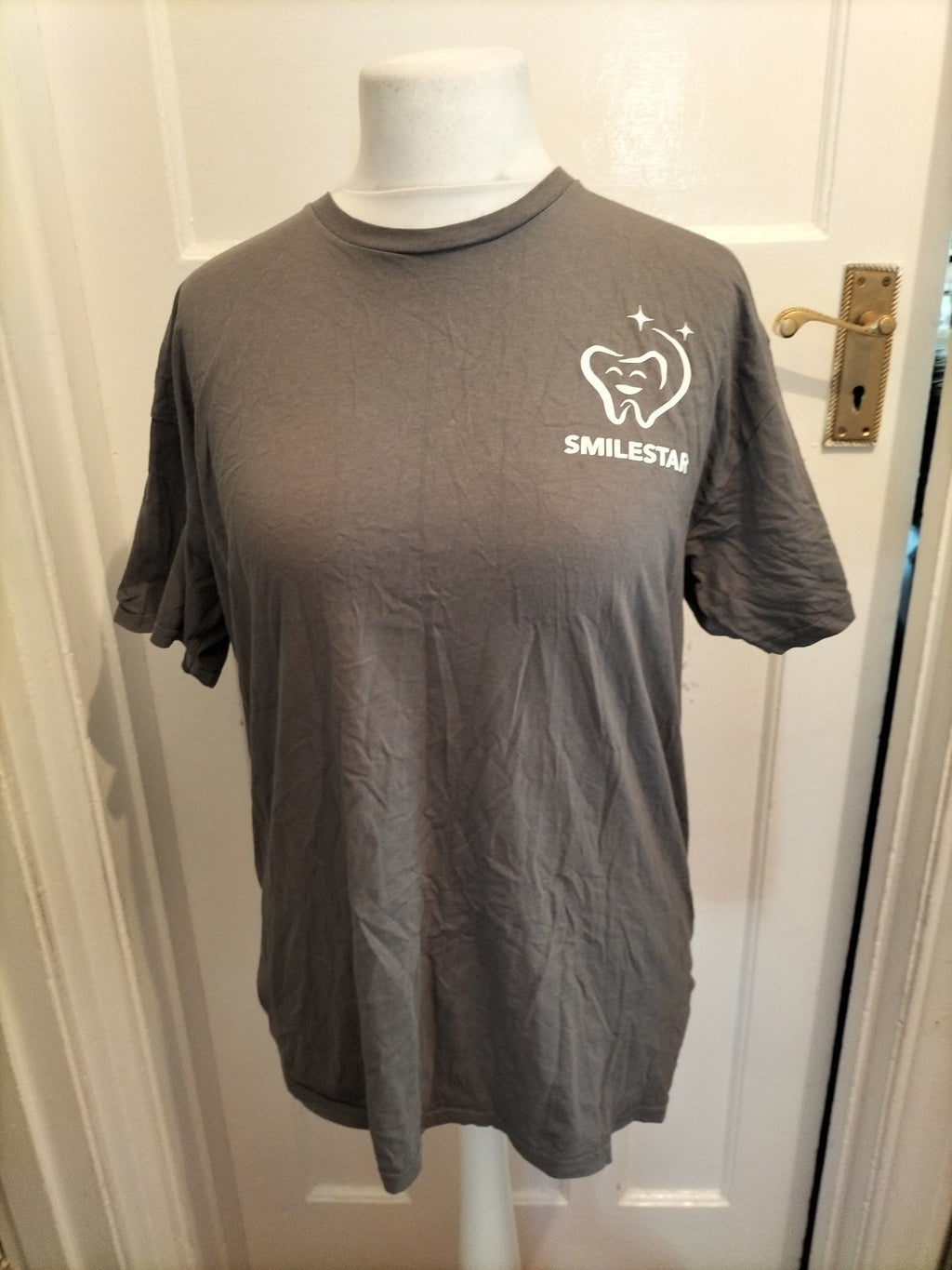 Mens Gildan Size Large Grey Print Short Sleeved Tshirt
