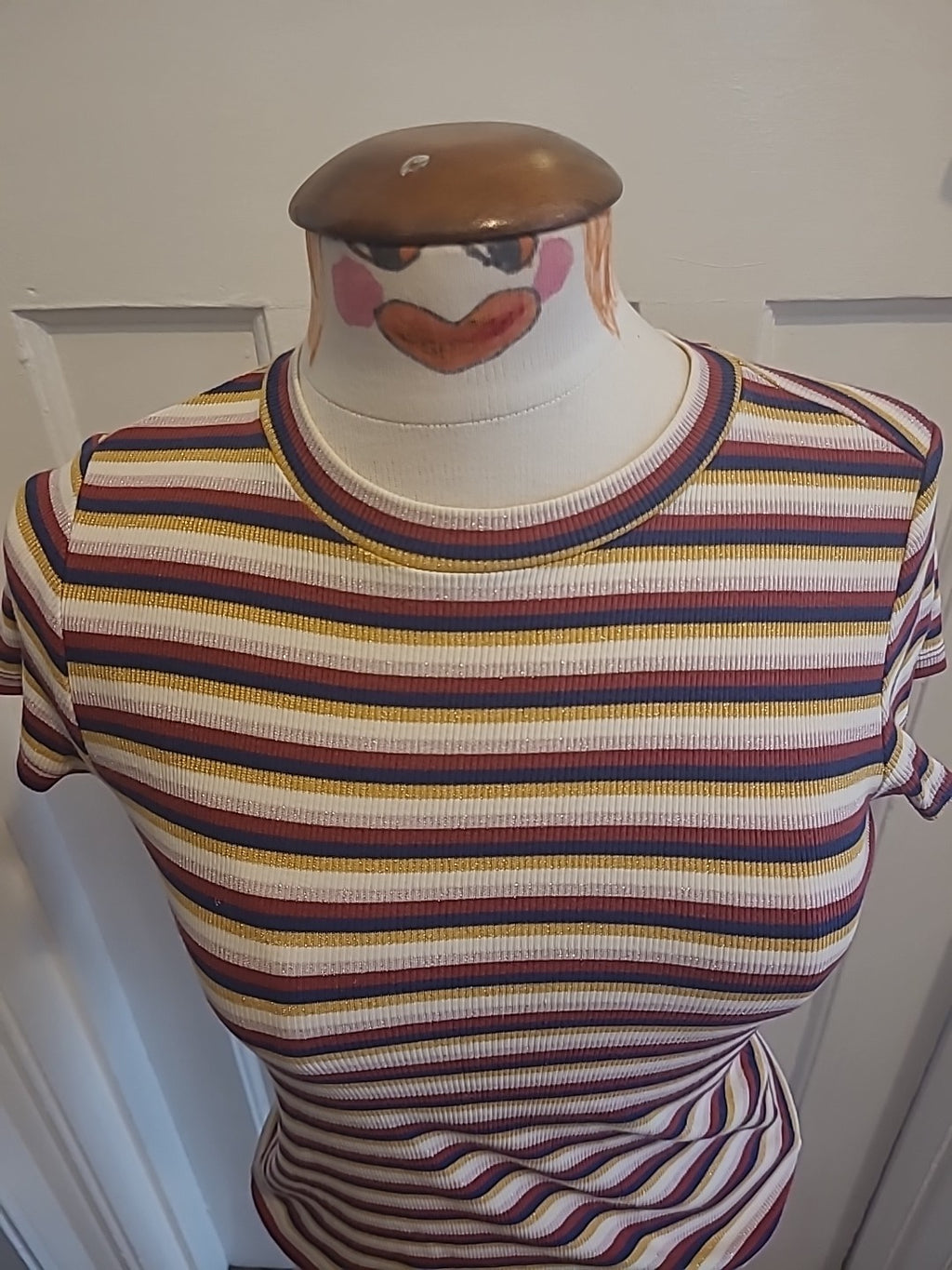 Ladies Monki Size Xs Multi Striped Short Sleeved Tshirt