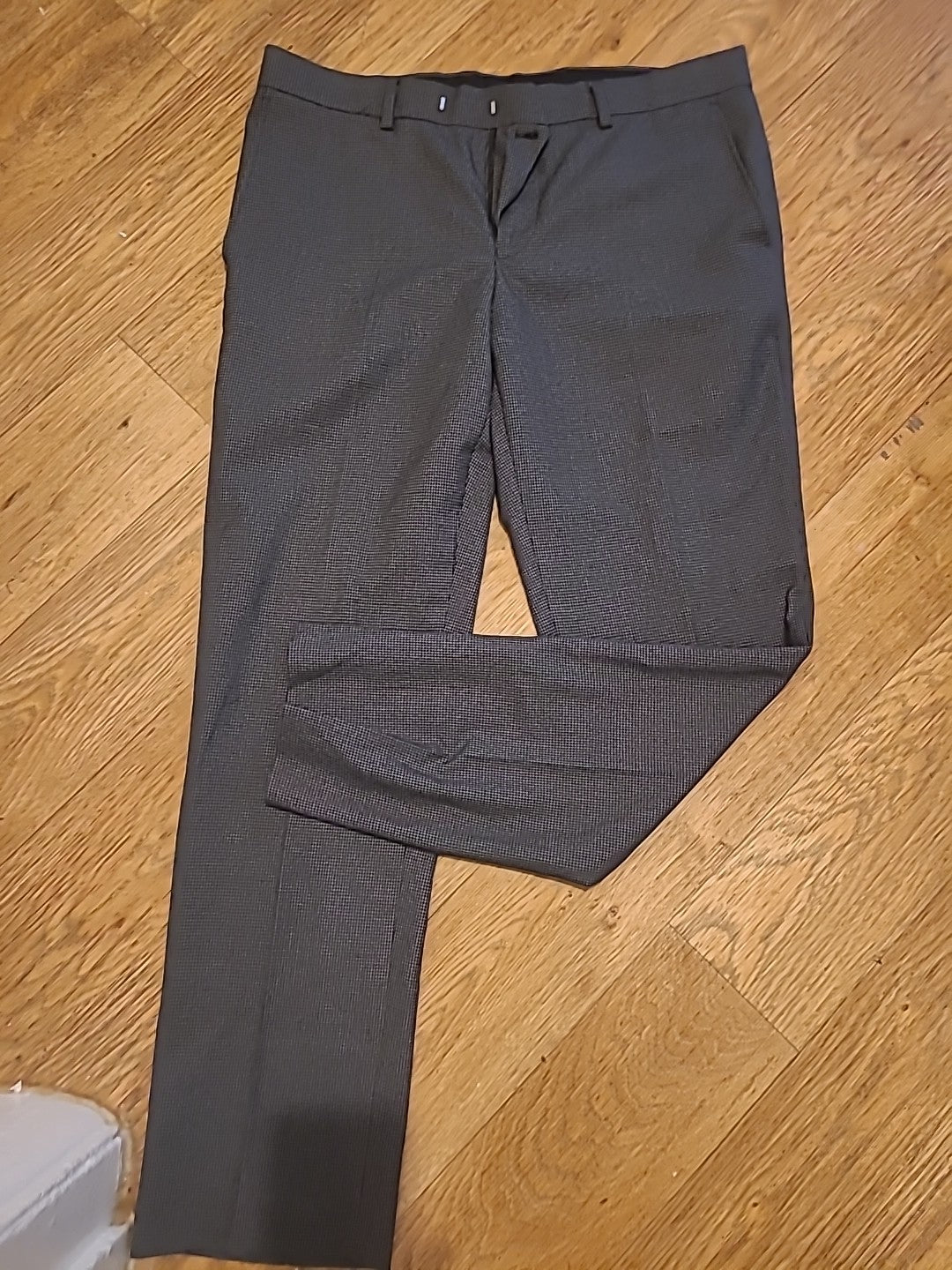 Mens Size 36R Grey Fleck Formal Dress Trousers