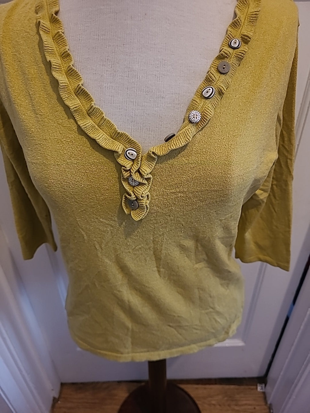 Ladies Alex&Co Size 12 Lime Mid Sleeved Ruffle Blouse