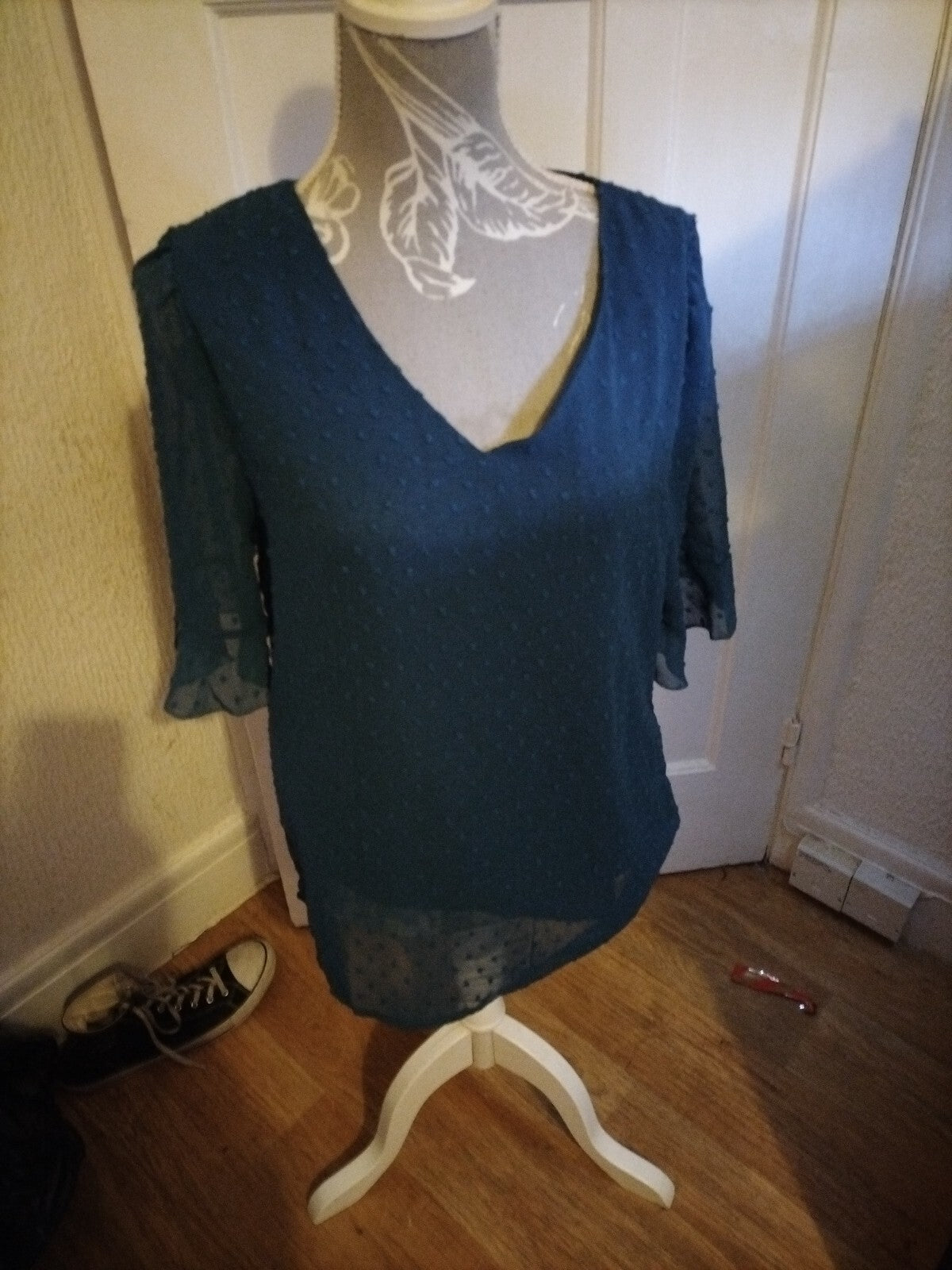 Ladies Ranlege Size Large Teal Mid Sleeved Lined Blouse