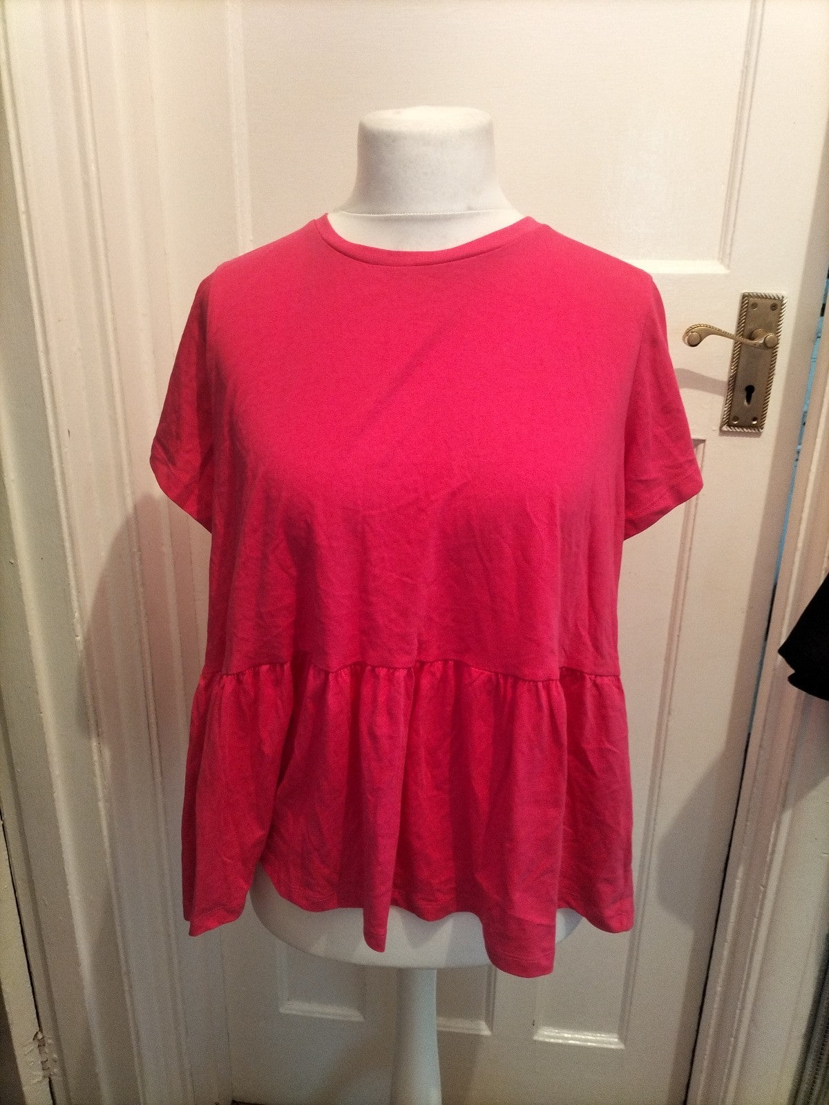 Ladies George Size 18 Hot Pink Short Sleeved Blouse