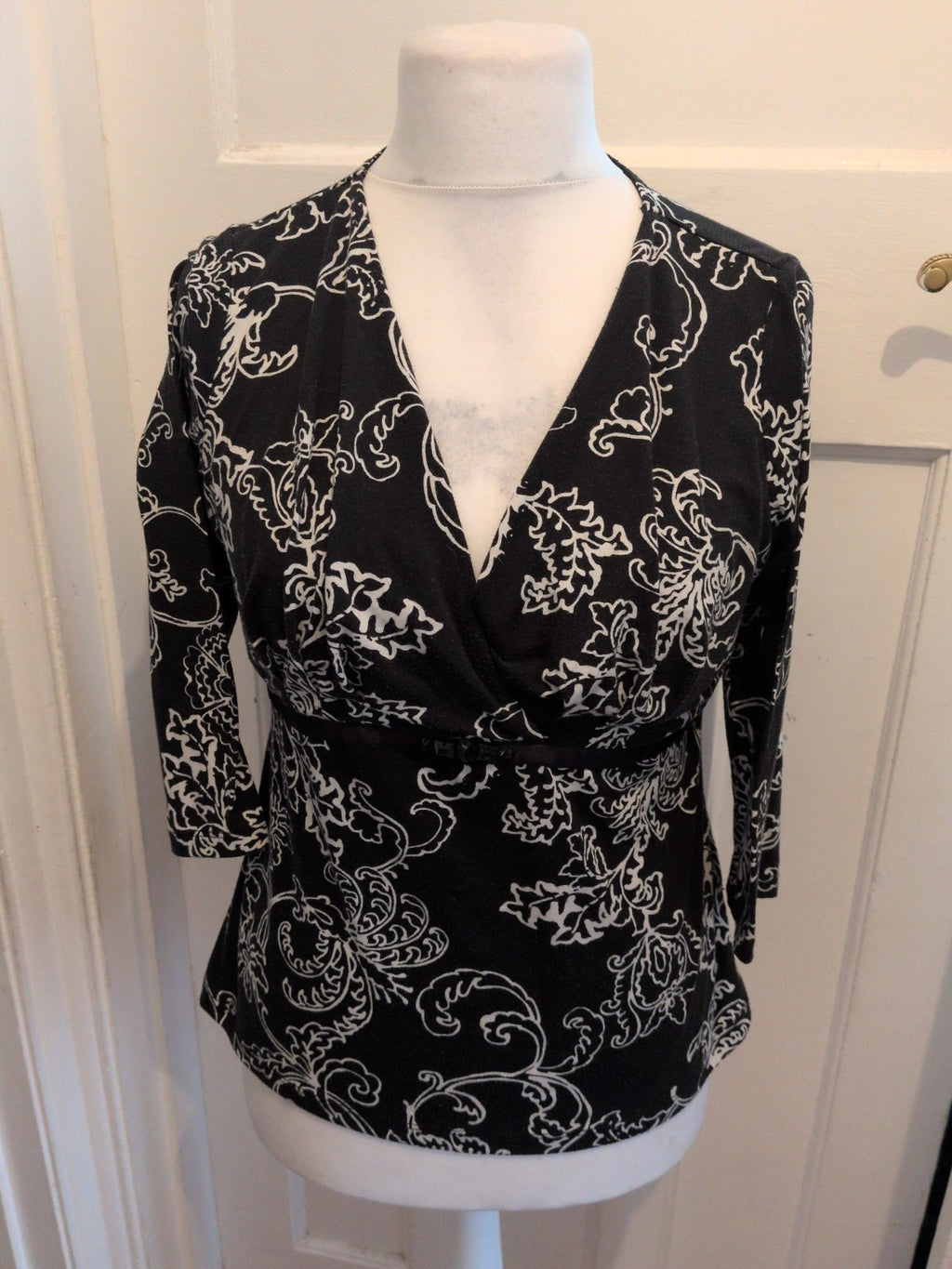 Per Una 14 Black With White Floral 3/4 Sleeve V Neck Blouse
