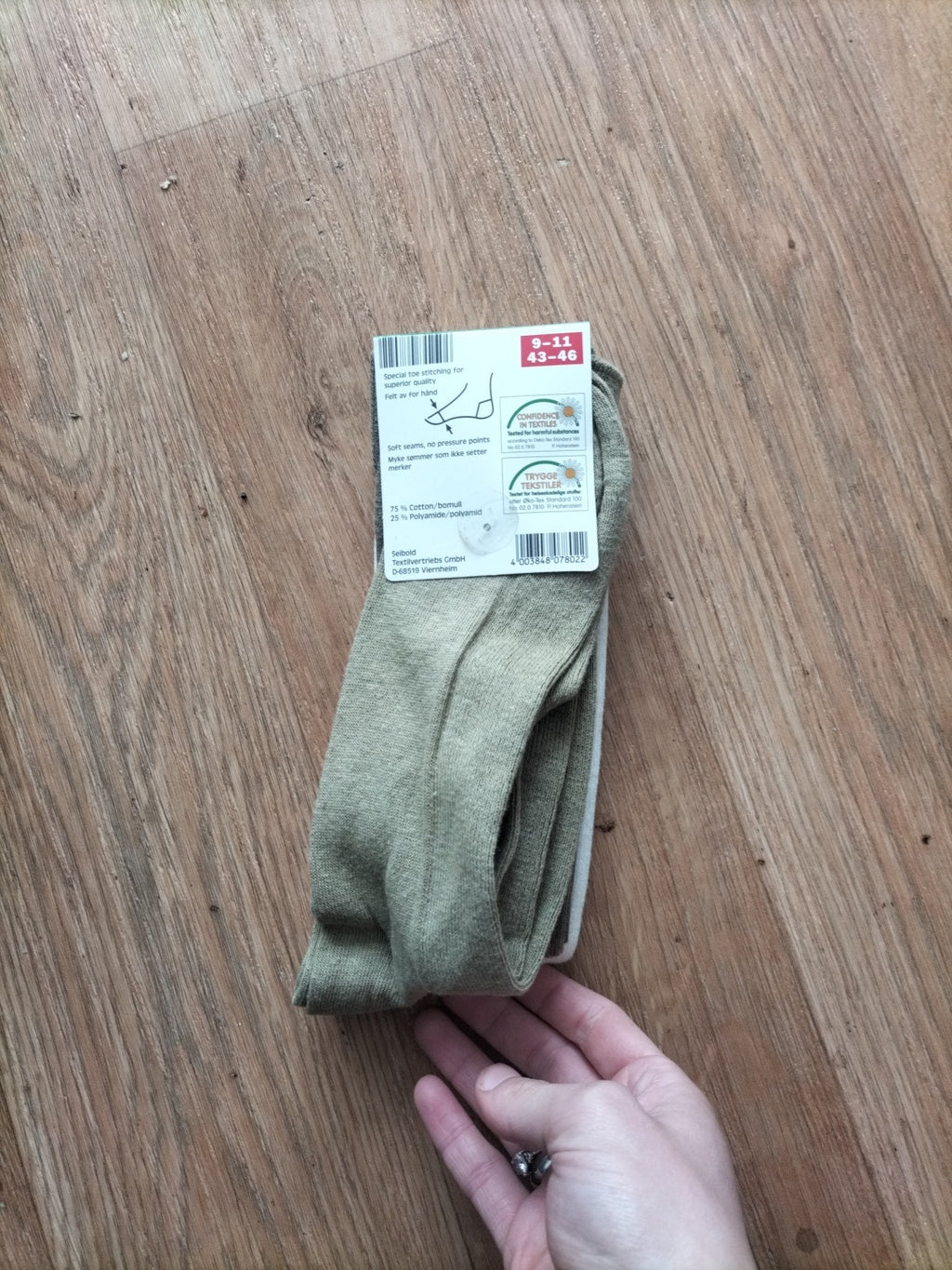 Brand New Mens Size 9-11 Multipack Socks