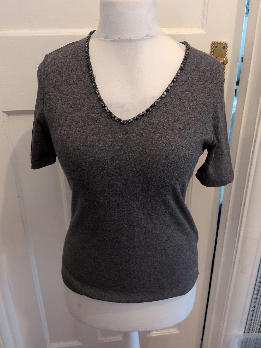 CC Small Grey Stuf Pattern Neck Short Sleeve T-shirt