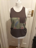 Ladies Divided Size Small Brow Sleeveless Vest