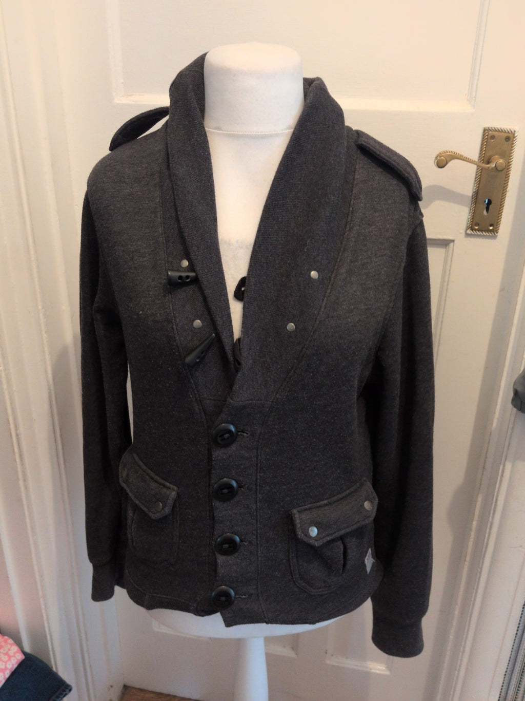 Rysd Small Grey Buttoned Jacket
