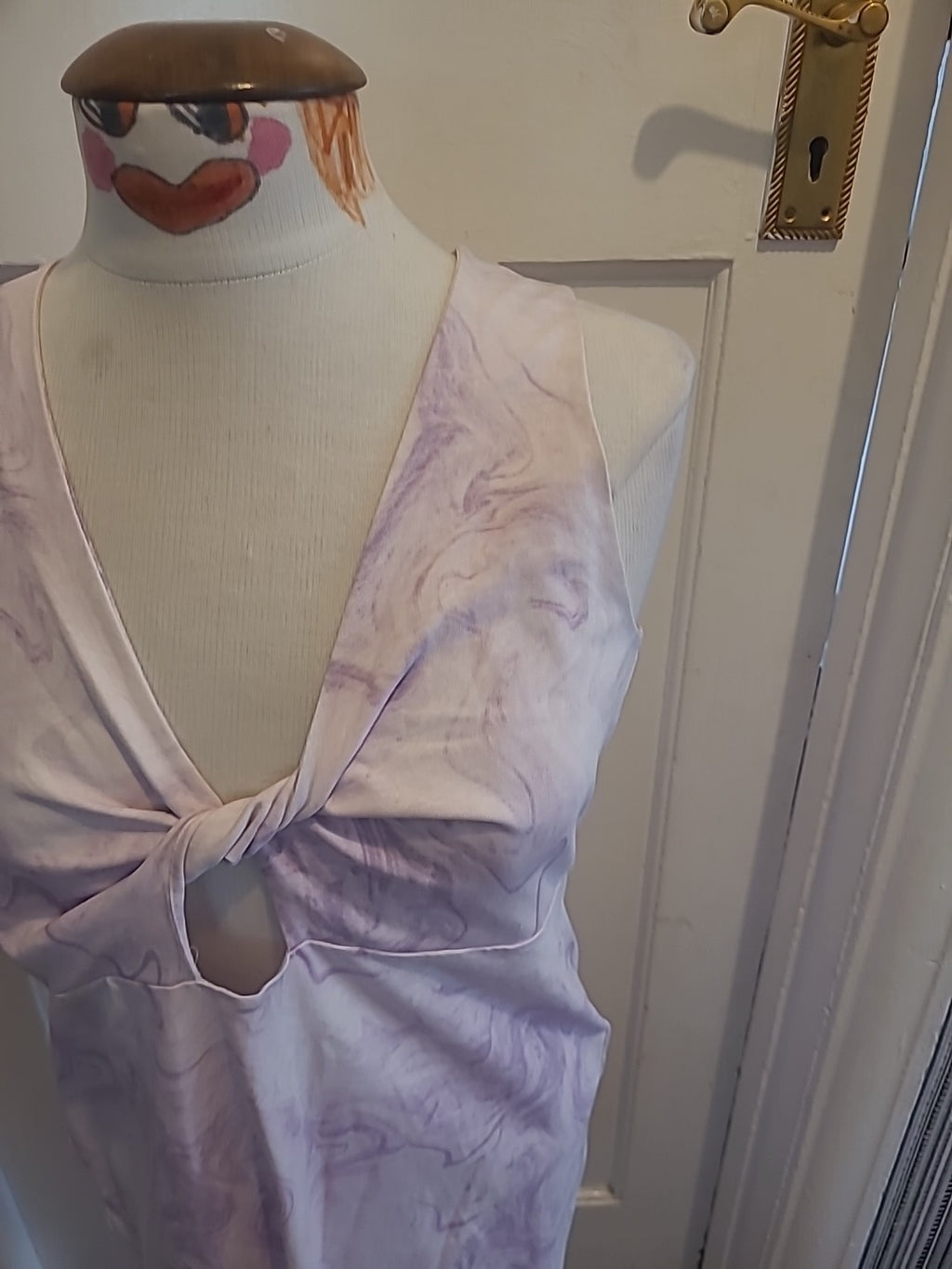 Brand New Ladies Skinny Dip Size Large Cream/Purple Sleeveless Dress