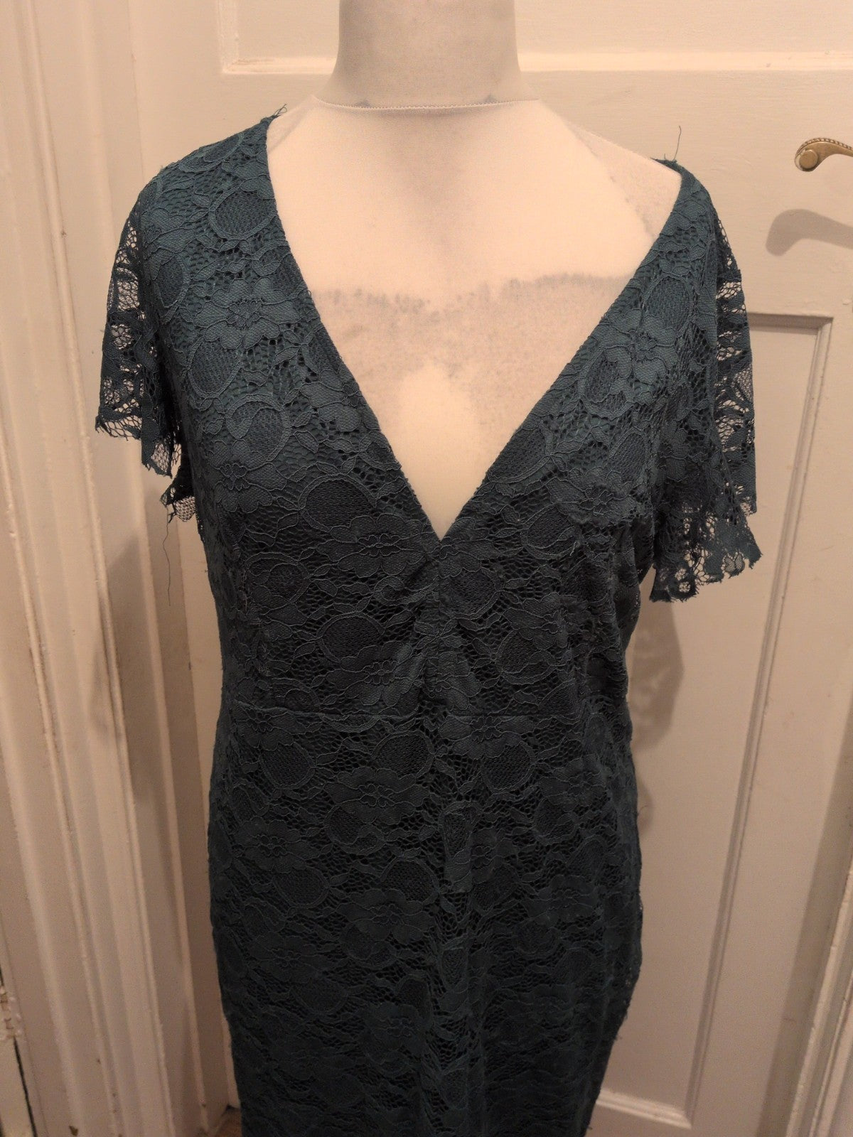 Ladies Size Large Green Lace Lined Short Sleeve Dress