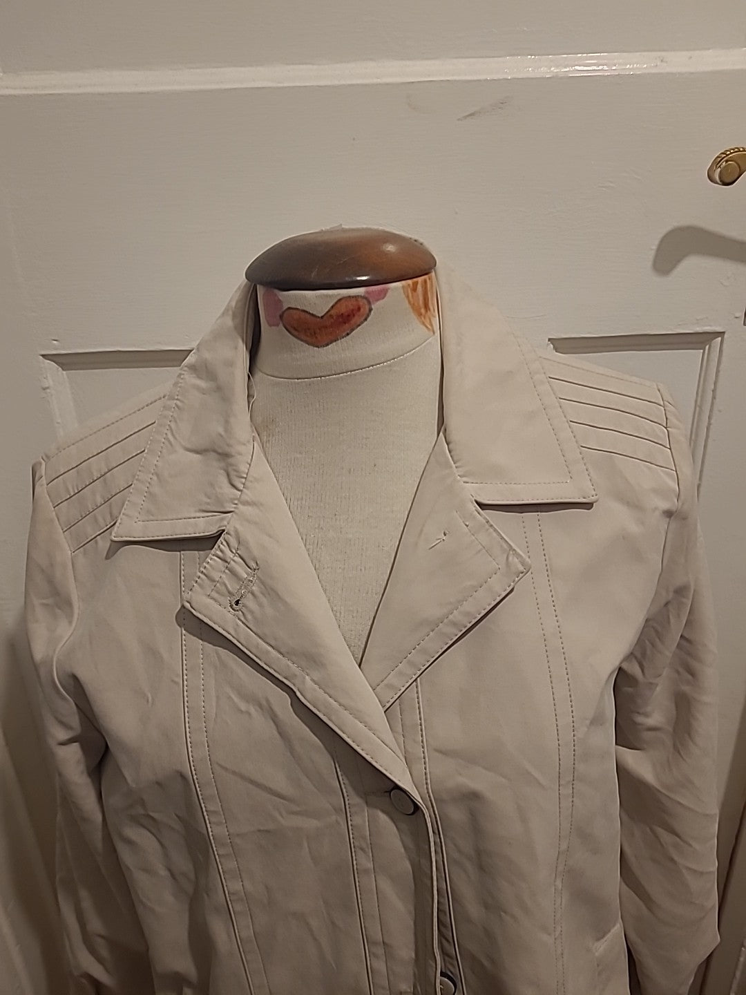 Ladies Classics Size 14 Pale Beige Lined Jacket