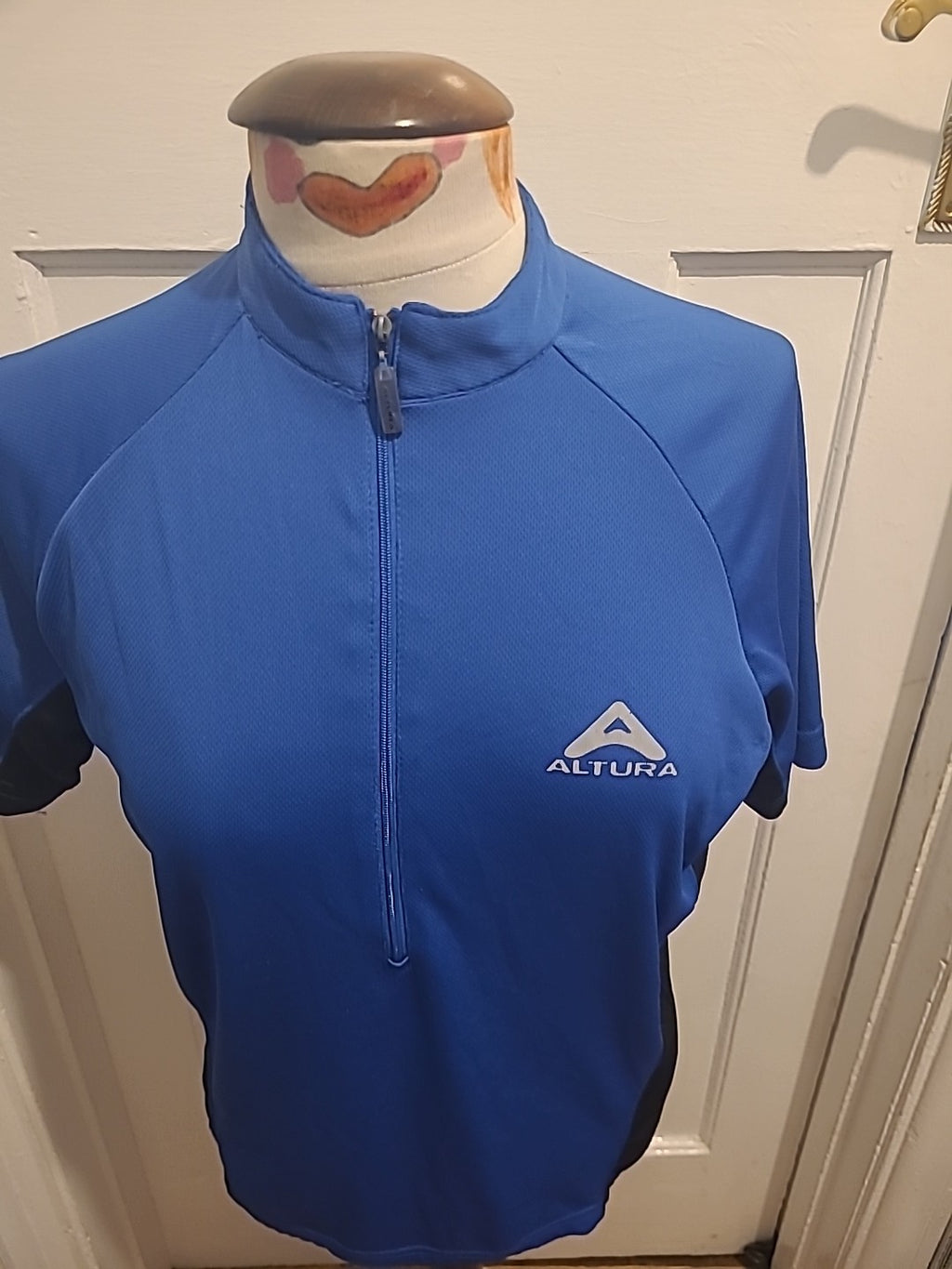 Mens Altura Size Small Blue Cycling Jersey