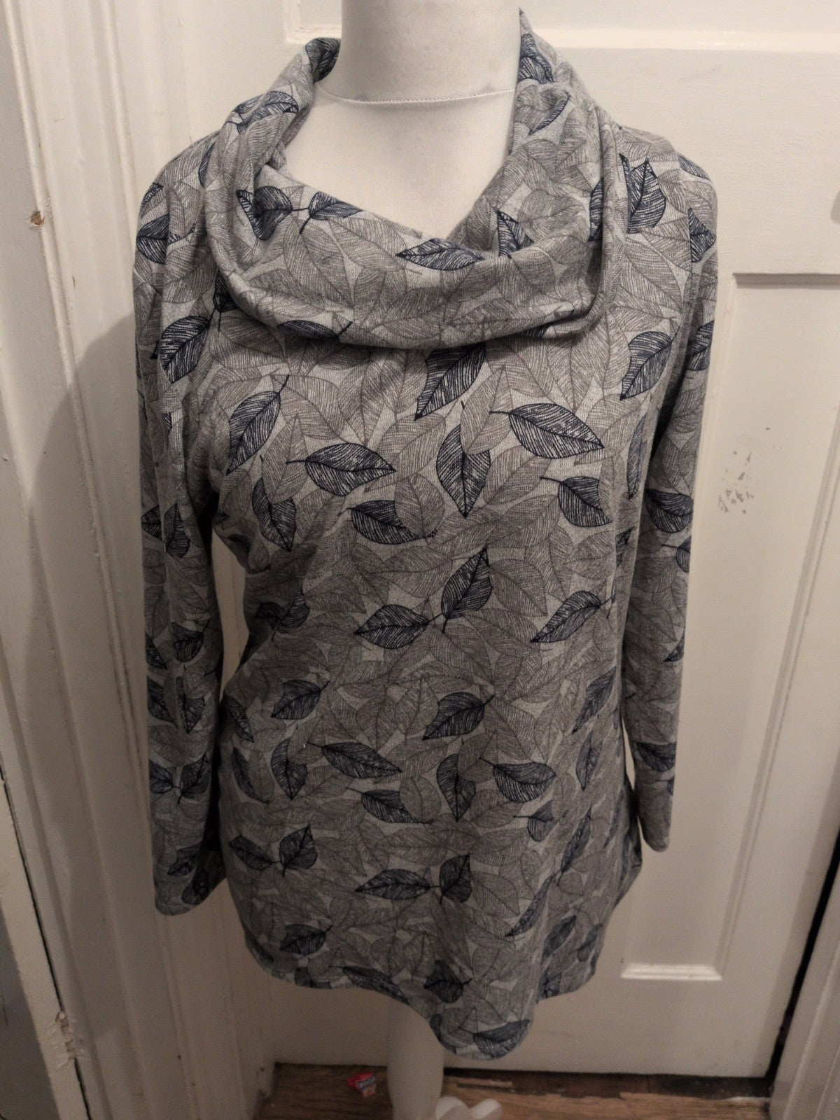 Tigi 14-16 Grey And Navy Leaf High Neck Jumper