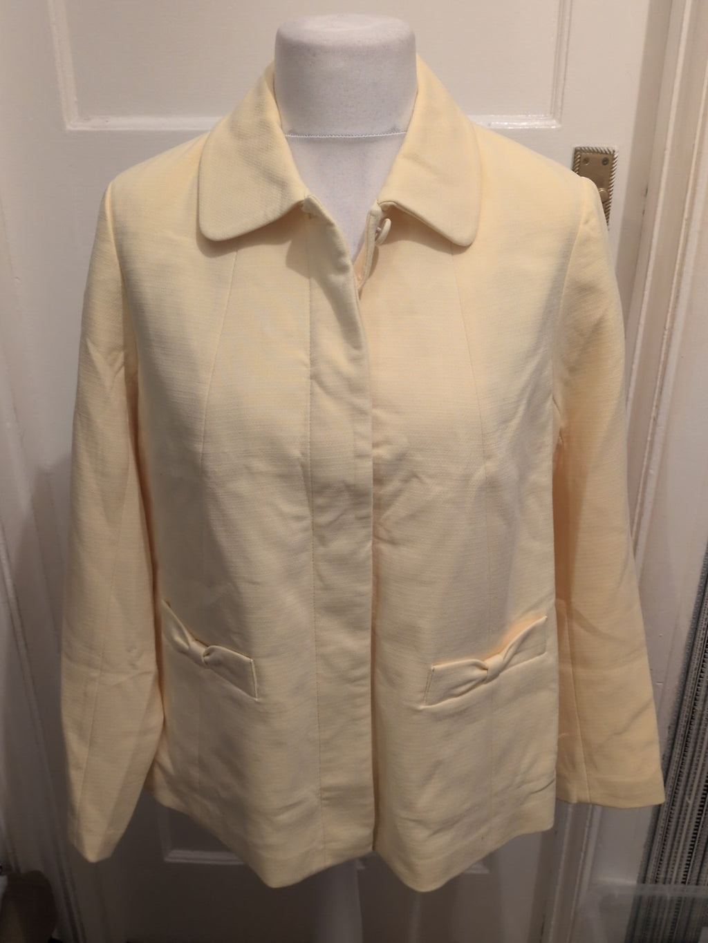Ladies Daxon Size 20 Lemon Padded Lined Blazer