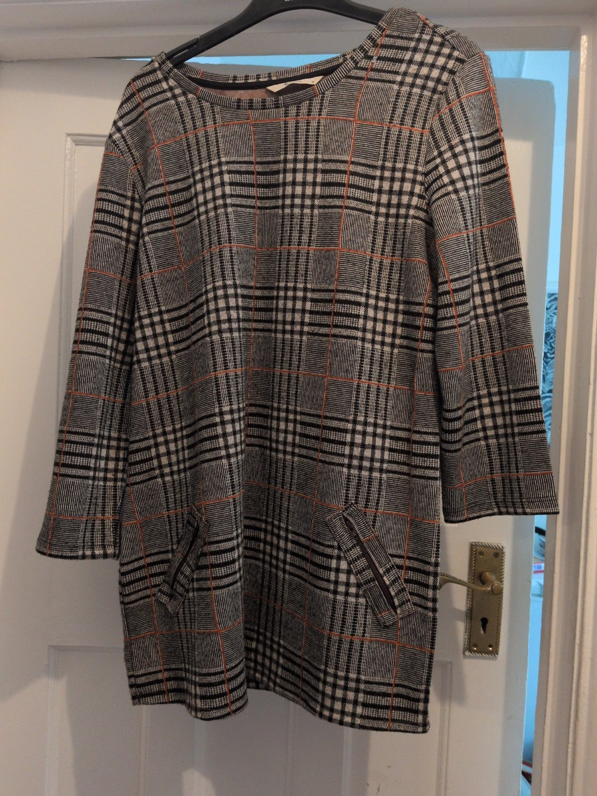 Tu 10 Black Check With Orange 3/4 Sleeve Knee Length Dress