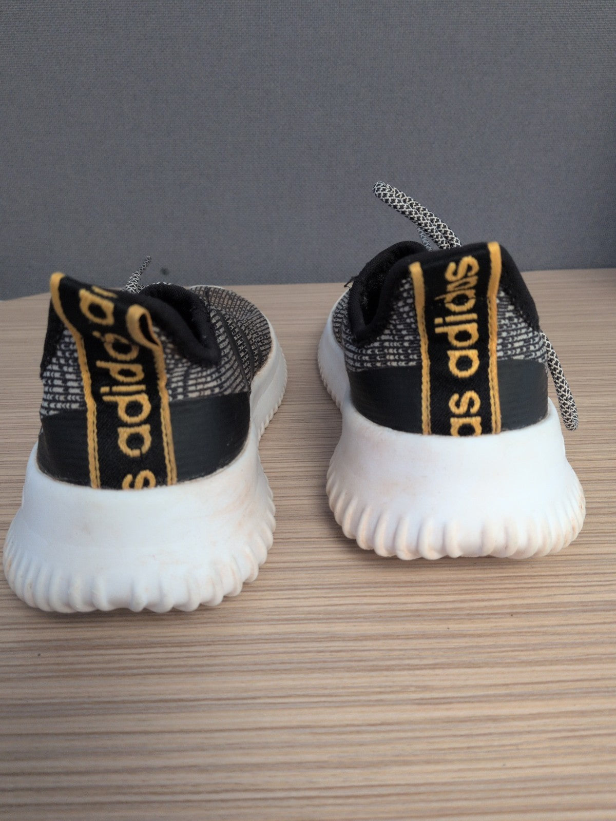 Adidas UK 5 Brown Black And White Running Trainer