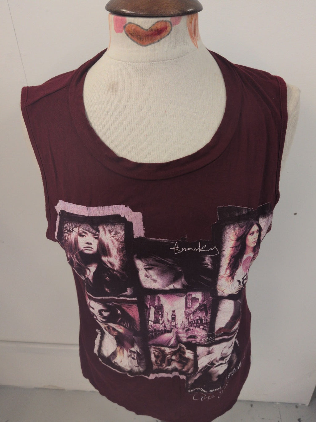 New Look M/L Deep Red Printed Sleeveless Top T-shirt