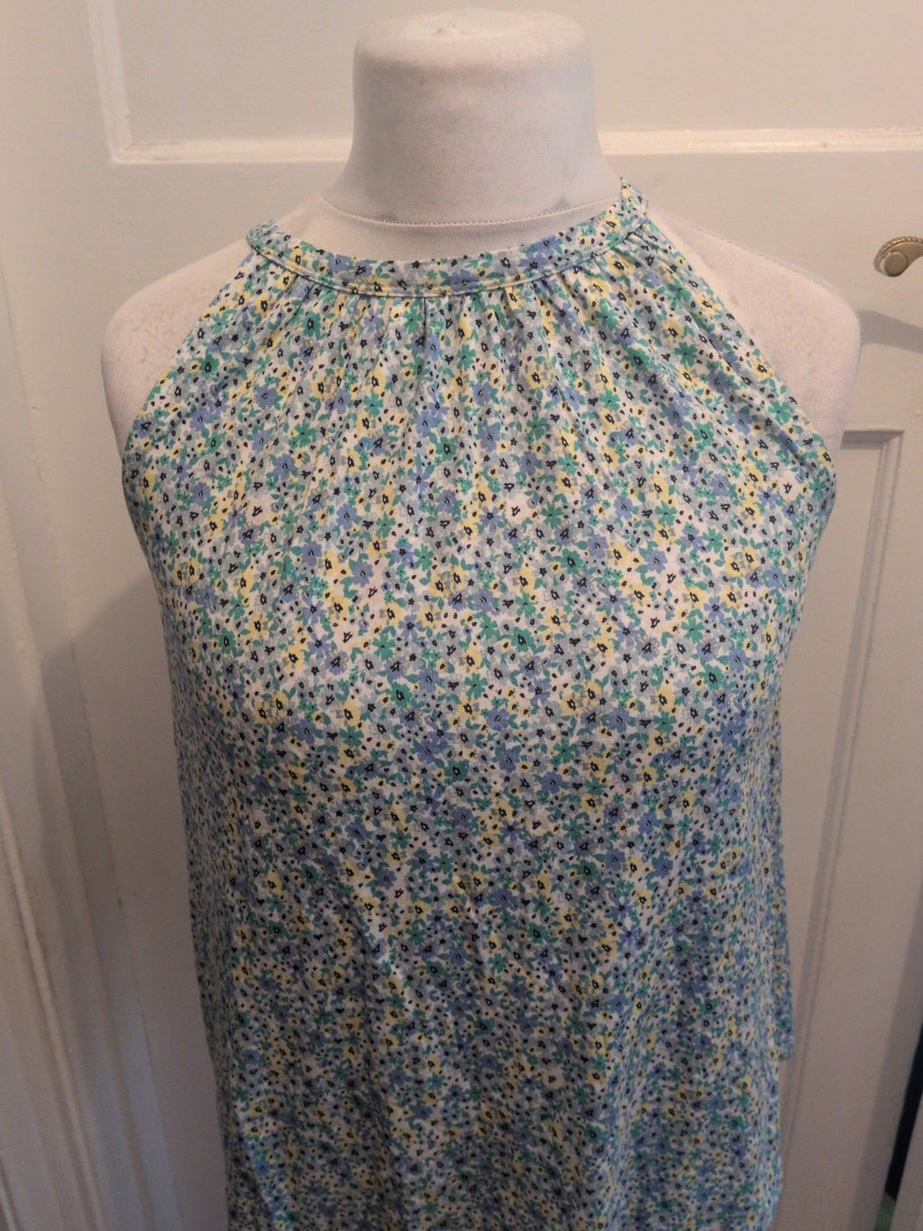 Tu 8 Blue/Green/Yellow Sleeveless Blouse