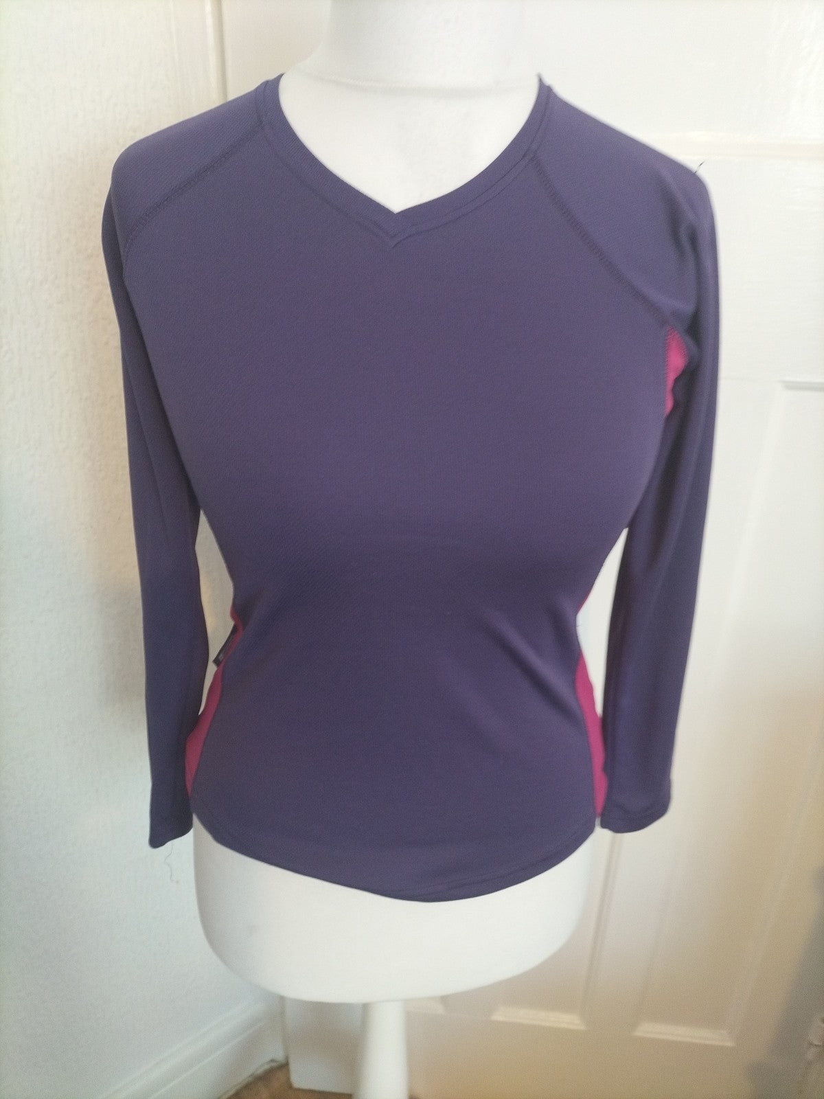 Ladies Mountain Warehouse Size 10 Purple And Pink Long Sleeved Tshirt