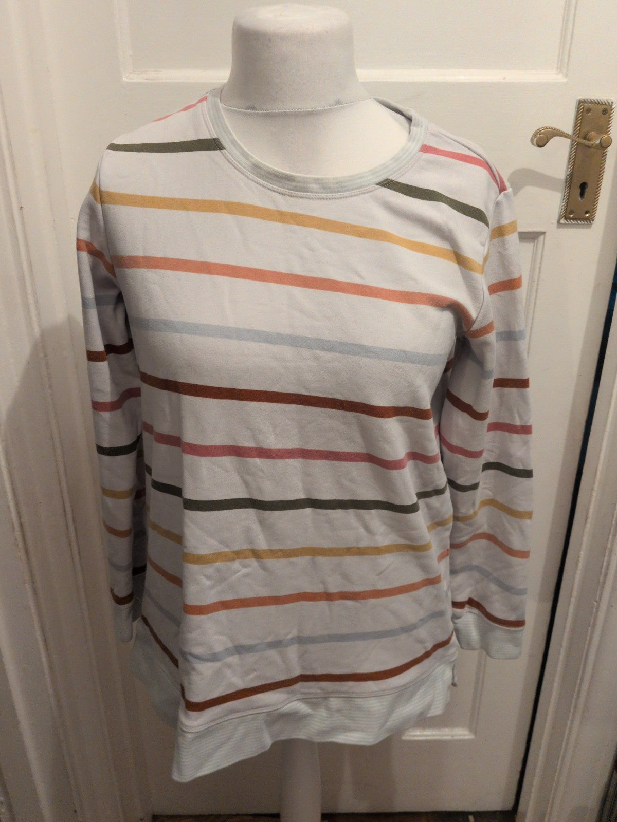 Lands End Medium Petite Long Sleeve Sweatshirt