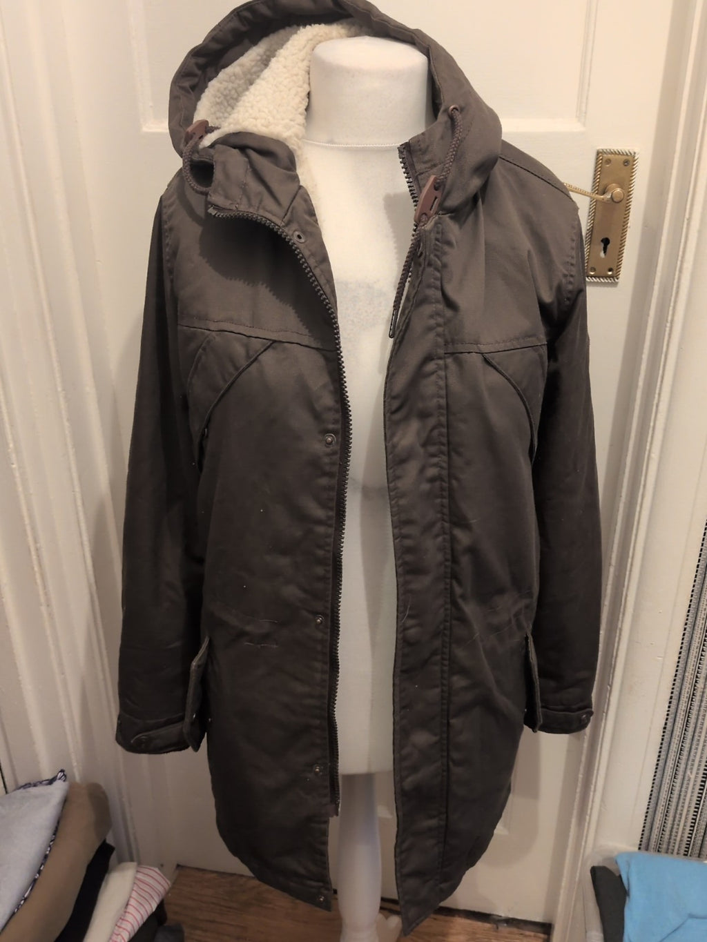 Ladies Twisted Soul Heritage Size Small Grey Fleece Lined Coat